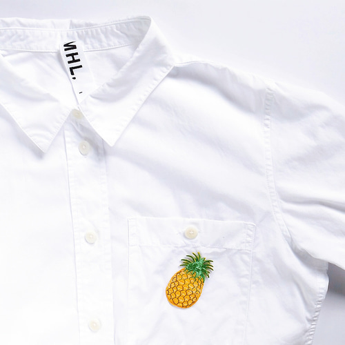 パイナップル 刺繍 ブローチ ブローチ EmbroSouvenirMarket 通販