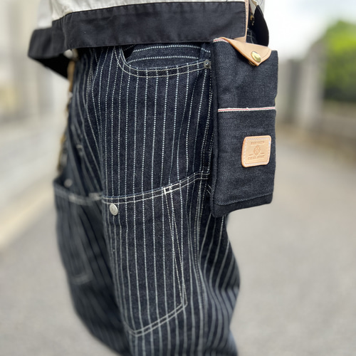 CELINE デニムベルト 使い果たす ロゴポーチ付き