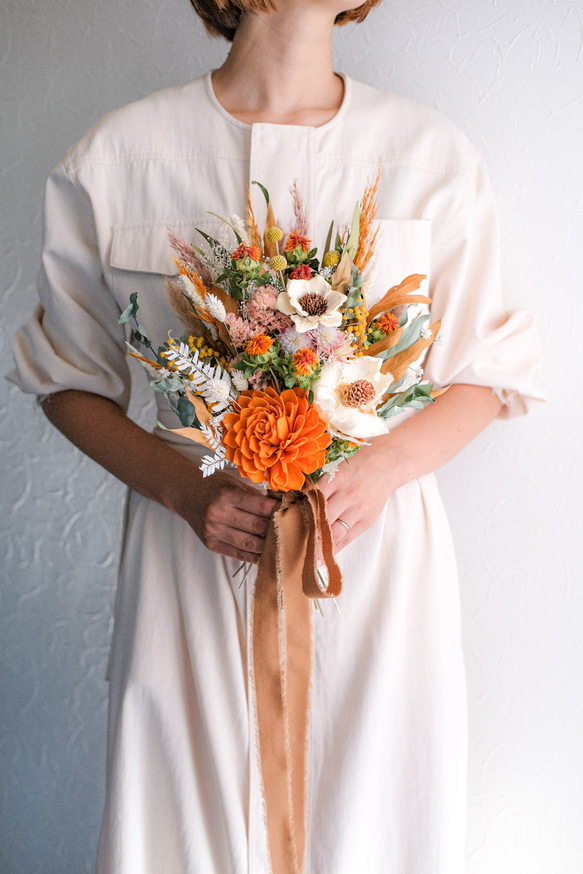 ダリアとベニバナのオレンジブーケ＊ドライフラワーブーケ