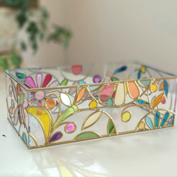 訂購：「春宴金」玻璃藝術紙巾盒 第9張的照片