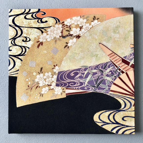 着物のファブリックパネル　輝く扇に花々（２枚セット）　サスティナブル  着物リメイク　インテリア　正月飾り　 7枚目の画像