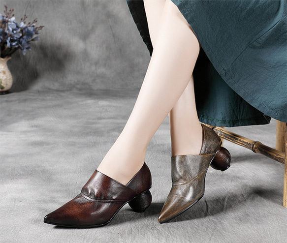 ♥秋冬手工新款♥女士真皮壓花鞋高跟鞋22.5cm-25cm #577 第3張的照片