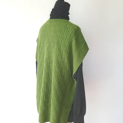 輕盈蓬鬆保暖♡羊毛混紡索背心葉綠 第12張的照片