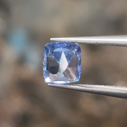 サファイア ブルー サファイア ルース 0.95 カラット シザー カット 美しい天然宝石 10枚目の画像