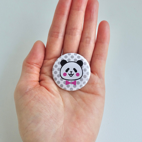 パンダの缶バッジ 大小3個セット その他ファッション雑貨 こ
