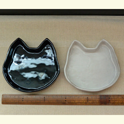 ネコのうつわ　黒系　ネコの顔型　深めのお皿　ねこ・猫　手作り陶芸・陶器　食器 8枚目の画像