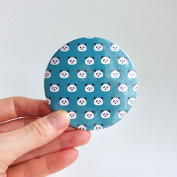 【SALE】パンダの缶ミラー 10枚目の画像