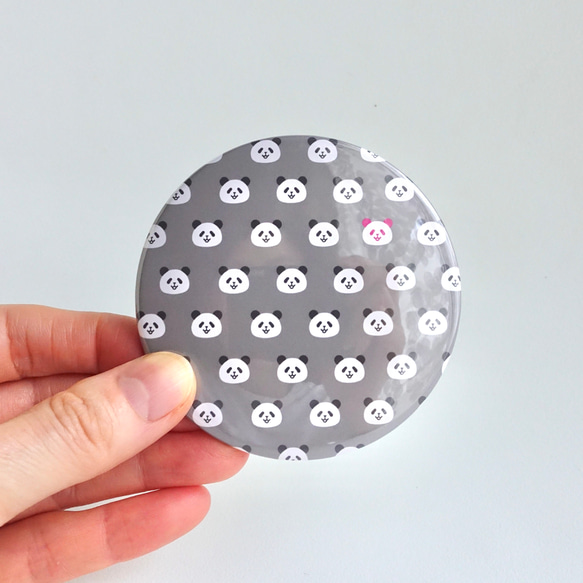 【SALE】パンダの缶ミラー 6枚目の画像