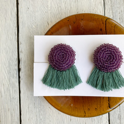 【受注制作】dropとfringeの 刺繍ピアス 4枚目の画像