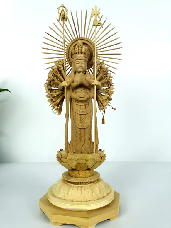 超絶技巧！！木彫仏像 慈母觀音像 立像 ハンドメイド清刀彫刻
