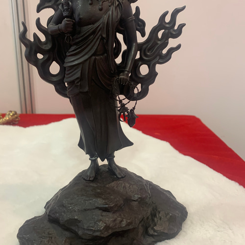 仏教美術　古銅　不動明王　仏像　置物　厨子付　V　8023 仏教古美術 銅製彩絵 不動明王 仏像 骨董品
