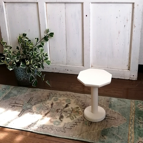 高さ20センチ】木製飾り台 スツール 「Stool No.1」(TOLL 200タイプ