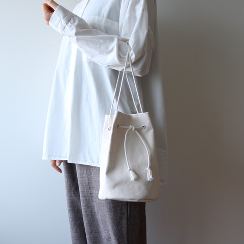 KURASHIKI canvas メッセンジャーバッグ ホワイト/ブラック KURASHIKI