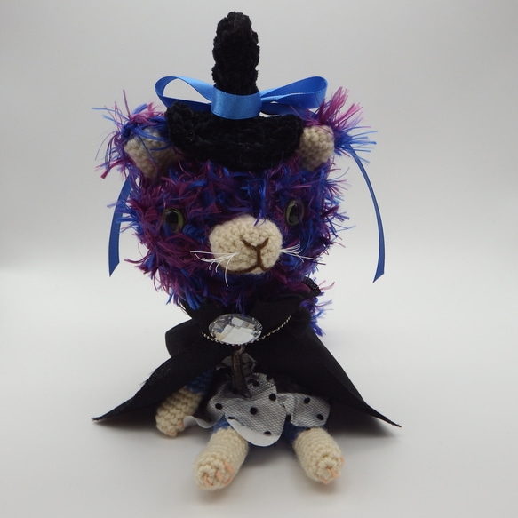 【あみぐるみ】魔女猫　紫　ファー　とんがり帽子【202】 1枚目の画像