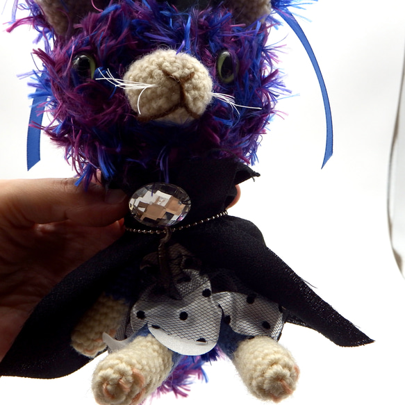 【あみぐるみ】魔女猫　紫　ファー　とんがり帽子【202】 6枚目の画像