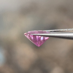 サファイア ピンクがかったパープル サファイア ルース 0.88カラット ペアカット 美しい天然宝石 9枚目の画像