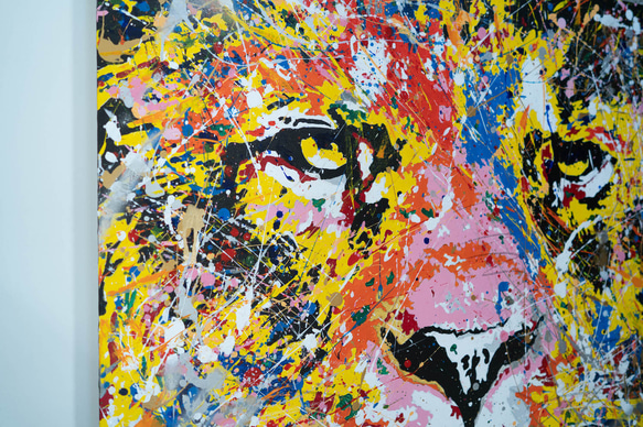 Title "LION (multi color edition)" contemporary paint 第4張的照片