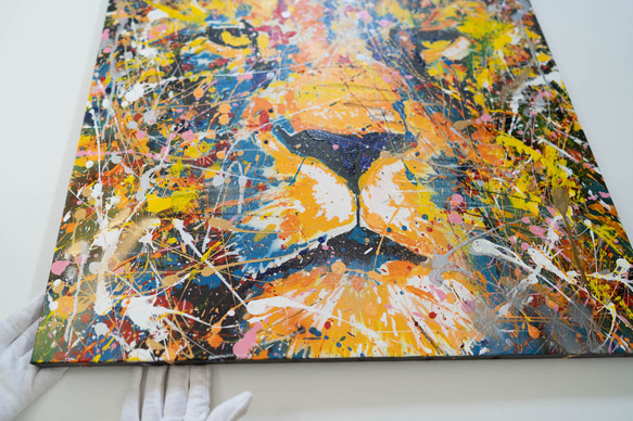 Title "LION (multi color edition)" contemporary paint 第2張的照片