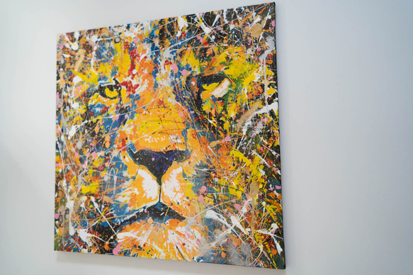 Title "LION (multi color edition)" contemporary paint 第3張的照片