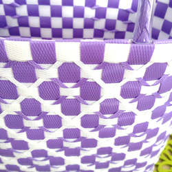 落ち着いた紫☆白【メルカドバッグ】花編み 4枚目の画像