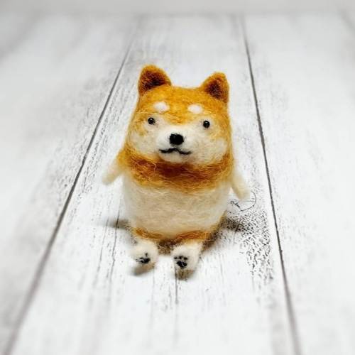 受注制作】おすわりゆる柴犬 羊毛フェルト 犬 羊毛フェルト 受注制作】おすわりゆる柴犬 羊毛フェルト 犬 羊毛フェルト