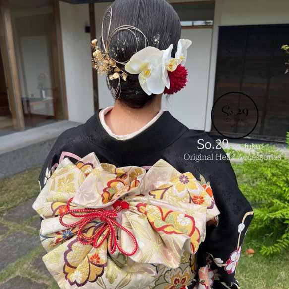 胡蝶蘭とマムの髪飾り 赤 金 白｜結婚式 成人式 卒業式 白無垢 色打掛 和装 ヘアアクセサリー №131 16枚目の画像