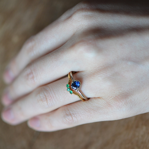 エメラルドのリング｜重ねづけにオススメ｜誕生石でオーダー可能
