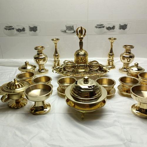 チベット仏教法器 真言宗 21点セット 密教 一面器 寺院用仏具 チベット仏教法器 真言宗 21点セット 密教 一面器 寺院用仏具