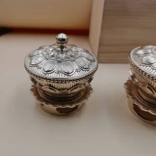密教法器 洒水器 塗香器 2器1セット 法具 真鍮製 その他置物 密教法器 洒水器 塗香器 2器1セット 法具 真鍮製 その他置物