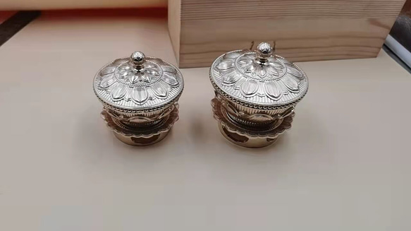 密教法器 洒水器 塗香器 2器1セット 法具 真鍮製 その他置物 密教法器 洒水器 塗香器 2器1セット 法具 真鍮製 その他置物