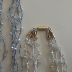 「creema限定」ネックレス〜絹糸と淡水真珠とアクアマリン 10枚目の画像