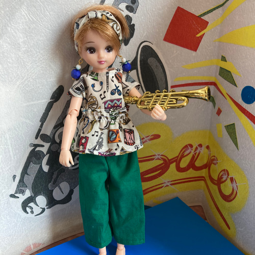 065 リカちゃん ブライス ハンドメイド 服 リバティ 楽器柄 フリル