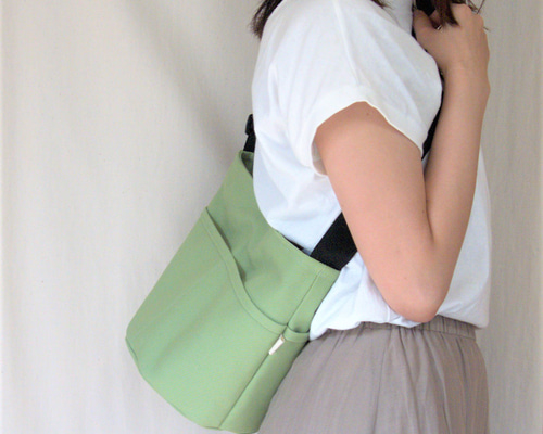 ハンドメイド　丸底ショルダーバッグ他8点のおまとめ コロンと可愛い／グリーン】丸底ショルダーバッグ ショルダー