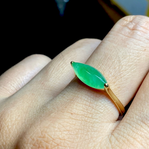 ミャンマー産天然本翡翠 リング シルバー925 ミャンマー産天然本翡翠 リング シルバー925 A23-4 現品 18.0号