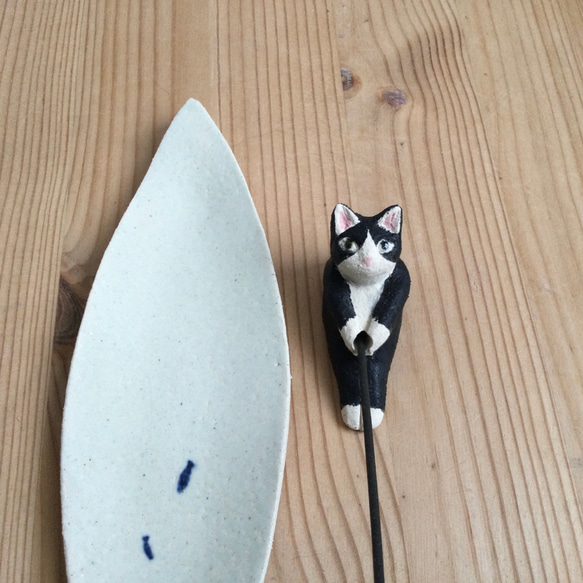 釣りする猫のお香立て、ハチワレ　) 人気・おすすめ｜多用途・生活用品におすすめ キャンペーン中 即納