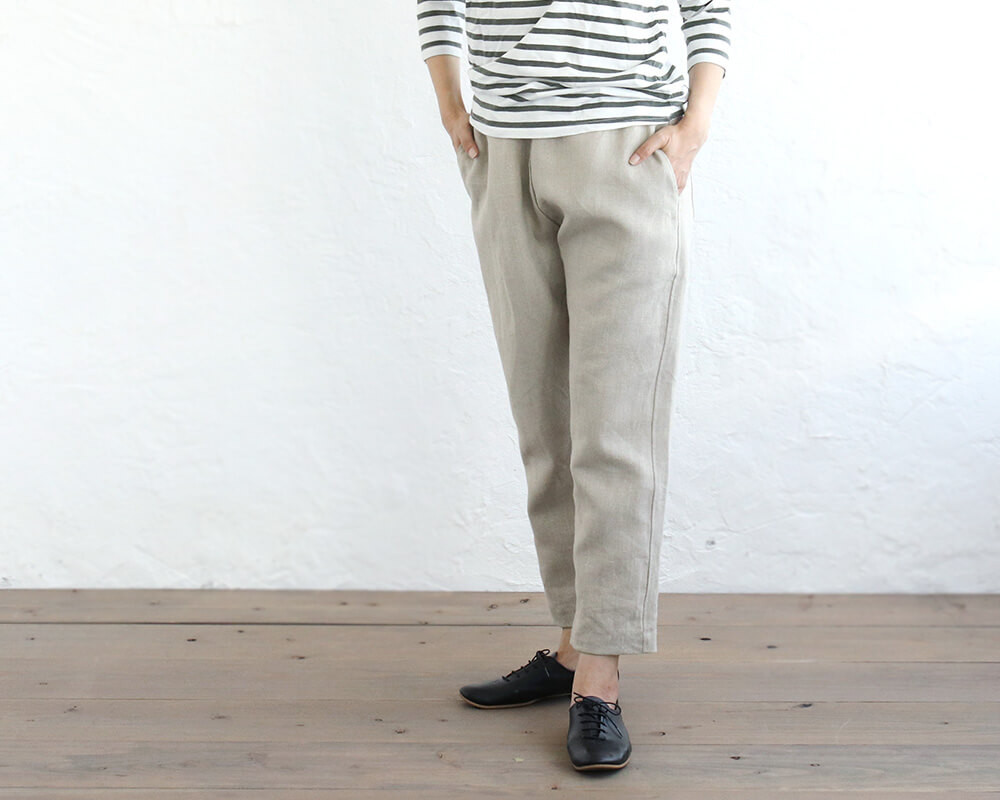 上質リネン✦ シュッとしたテーパードパンツ（ナチュラル） PT03.