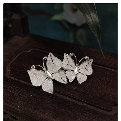 ミャオ族 銀細工 透かし シルバー999 ヴィンテージ加工 フィリグリー