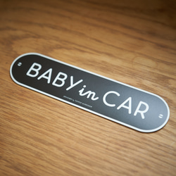 プレート型【黒】BABY IN CAR マグネットステッカー 3枚目の画像