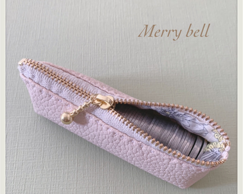 一列に並ぶ細長いコインケース 小銭入れ・コインケース merry bell
