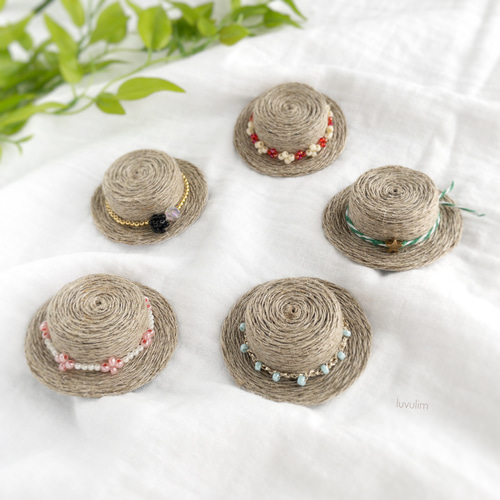 【オーダー♡麦わら帽子】ヘアクリップ　ヘアピン　ヘアアクセ　ベビー　キッズ　夏 155 小さな麦わら帽子のヘアクリップ ② ビーズ ヘアクリップ・バナナ