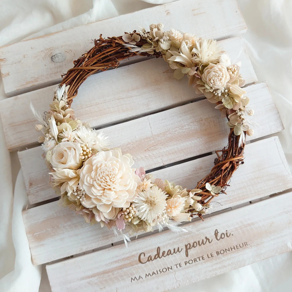 プリザーブド・ドライフラワーのハーフリース プリザーブドフラワー  