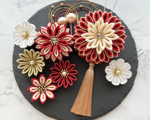 髪飾り　☆4053☆ ☆3944☆❁kibi❁ʕ•ﻌ•ʔฅ様　つまみ細工　成人式 10da585420ee020f4861431381cb1d