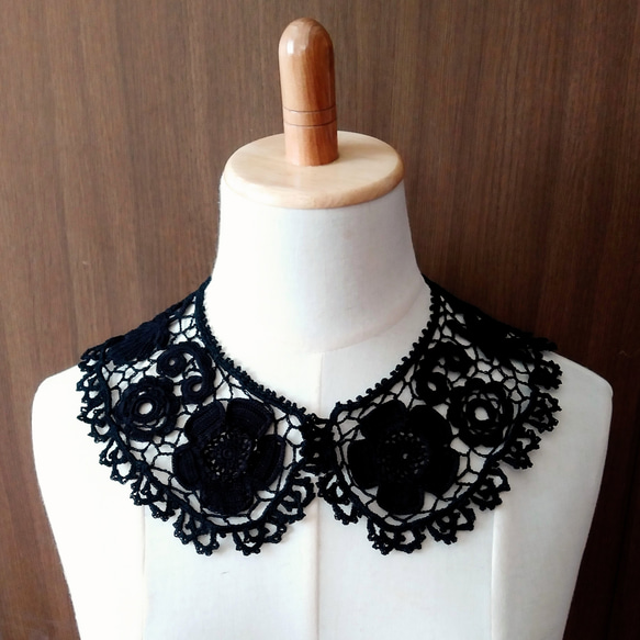 アイリッシュクロッシェレース編みの黒いバラのつけ襟 その他