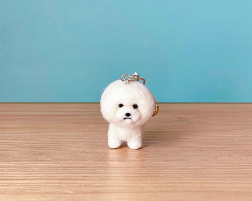 自分の代わりに首が悲惨になった羊毛フェルトキーホルダー 羊毛フェルト . . ヒツジに憧れるヤギ キーホルダー . . 私