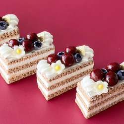 ミニチュア アールグレイと紅玉のネイキッドケーキ その他置物 morico