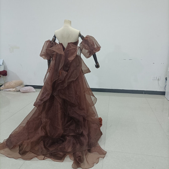 テラコッタ色カラードレス ベアトップ プリンセスライン パフスリーブ オフショル トレーンタイプ/音楽会 発表会 ドレス