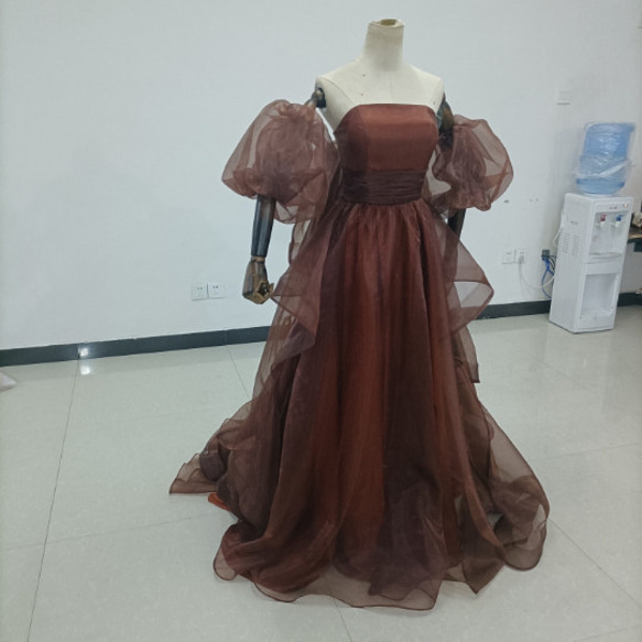 テラコッタ色カラードレス ベアトップ プリンセスライン パフスリーブ オフショル トレーンタイプ/音楽会 発表会 ドレス