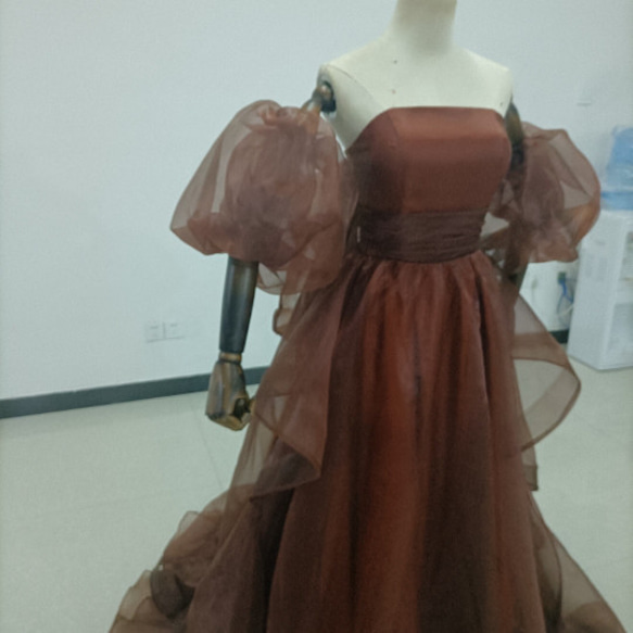 テラコッタ色カラードレス ベアトップ プリンセスライン パフスリーブ オフショル トレーンタイプ/音楽会 発表会 ドレス