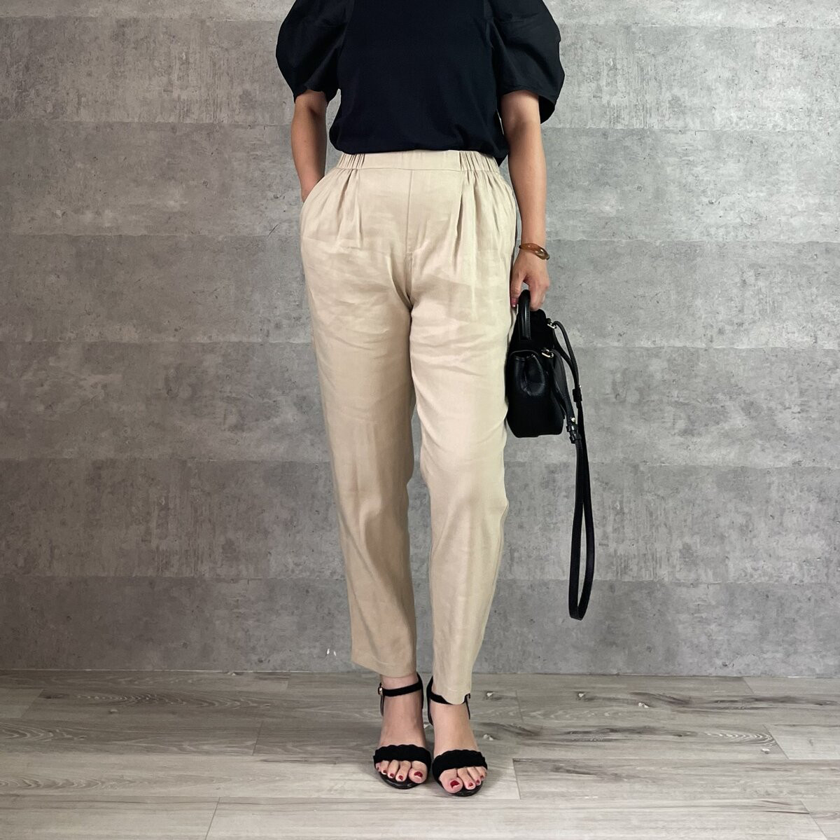 スラっと脚長シルエット♪ 上品テーパードストレッチリネンパンツ 麻 ベージュ【L】KMC-505 880886