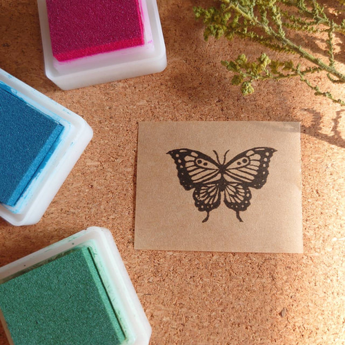 消しゴムハンコ⭐︎蝶々① はんこ・スタンプ MIKAX1108 通販 14432496